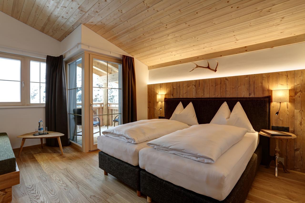 Отель Koesslerhof Санкт-Антон-ам-Арльберг Экстерьер фото